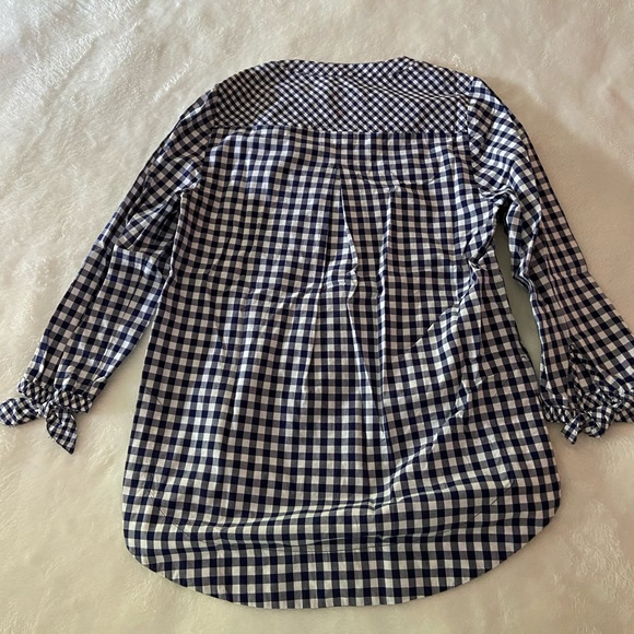 Vineyard Vines gingham tie sleeve top - Picture 8 of 14